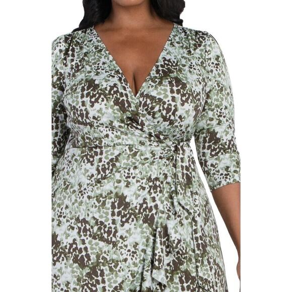 Kiyonna Dress Flirty Flounce Size 10/12 True Wrap Green Medley Print Ruffle Hem - Picture 3 of 10